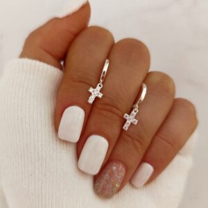 Argollitas miniatura cruz