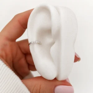 Ear cuff cubics
