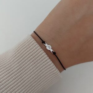 Pulsera susanito hilo negro